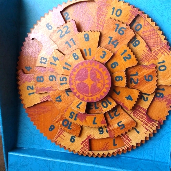 Wooden brain teaser puzzle - Picture 3 of 8